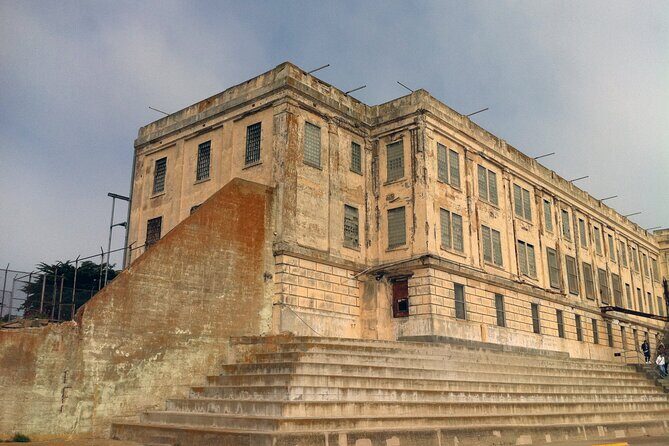 2-Day Hop-On Hop-Off Tour & Alcatraz - Alcatraz Ferry Timing: The Part You Can’t Wrestle With