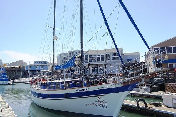 2-Hour Sunset Sail on the San Francisco Bay - Checking In, Two Drinks, and Dressing for the Bay