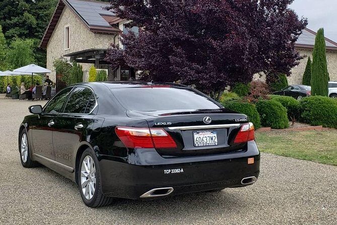 6-Hour Luxury Napa Wine Tasting Tour with Route Planning - The luxury chauffeur piece: it’s not about looking fancy