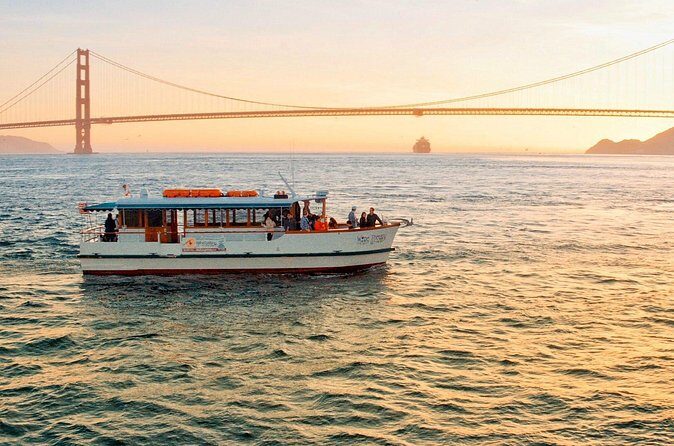 90-Minute Sunset Tour Aboard Wine Therapy - Stop by Stop: What You’ll See and What to Watch For