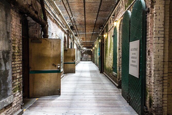Alcatraz Prison Tour and Golden Gate Bridge Bike Rental - FAQ