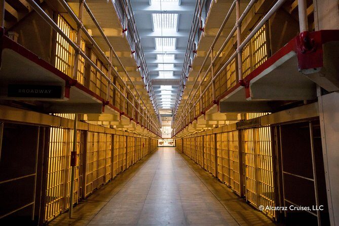 Inside Alcatraz Tour Including Fisherman's Wharf Lunch Credit - Pier 33 ferry timing: why this package feels calmer