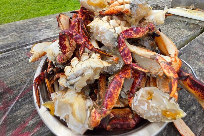 Learn to Catch and Cook Crab under Golden Gate Bridge SF - Catching Dungeness and Rock Crabs: How the Gear and Method Work