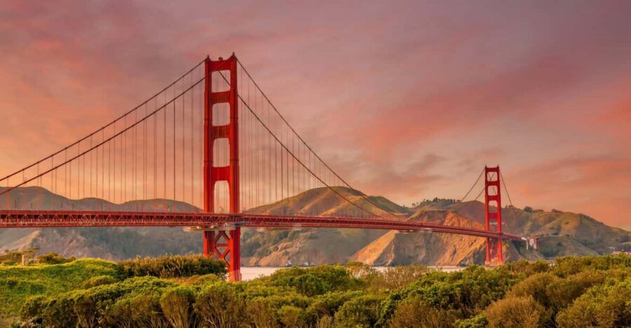Portrait Session at Golden Gate Bridge SF - Golden Gate Bridge Portraits: Quick Results, Big San Francisco Feel