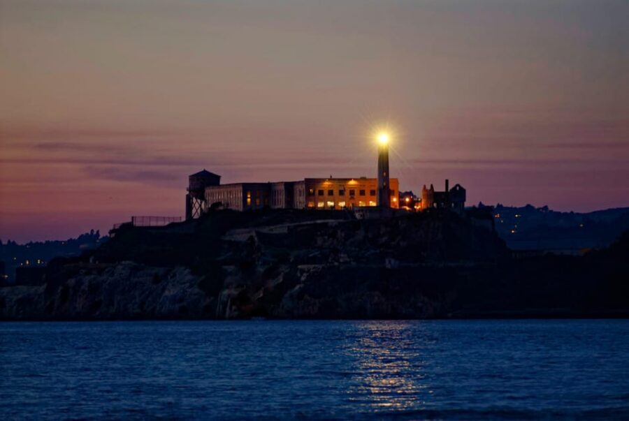 San Francisco: Alcatraz Night Tour with SF Bay Cruise - Adding the Bay Cruise: a calm 1-hour reset with bridge views