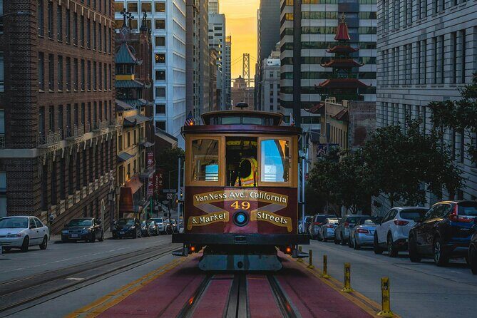 San Francisco: Cable Car Unlimited NIGHT Rides with Audio Tour - Why a Night Cable Car Loop Feels Different Than Daytime