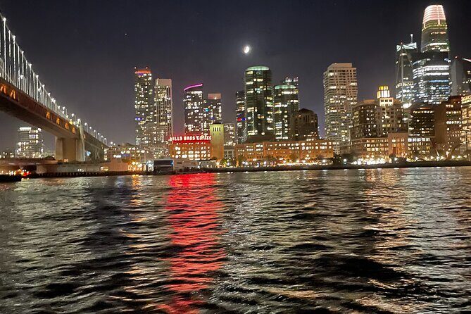 San Francisco City Lights Sail - The 1-hour plan: what happens during your cruise
