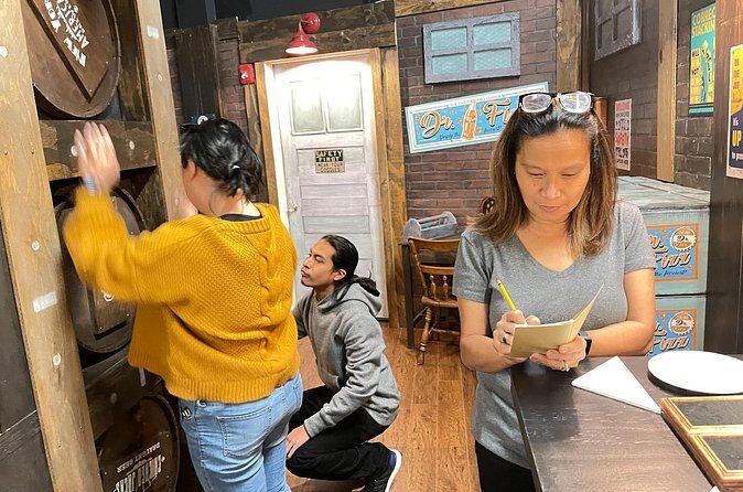 San Francisco: Gangster-Themed Escape Room at PIER 39 - Challenges and timing: getting unstuck without losing the fun