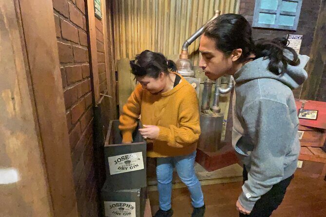 San Francisco: Gangster-Themed Escape Room at PIER 39 - How the escape room runs: briefing, puzzles, and clue pacing that fits