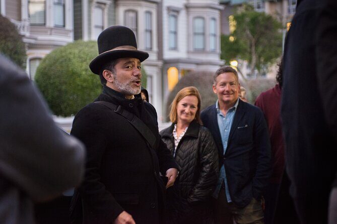 San Francisco Ghost Hunt Walking Tour - Outdoor evening comfort: layers matter more than you think