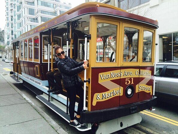 San Francisco Half-Day Tour by Cable Car & Foot - Key highlights at a glance