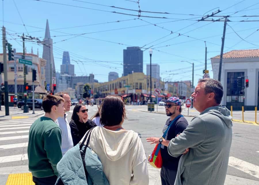 San Francisco: Secret Food Tour of North Beach and Chinatown - Cable Car Museum Meeting Point: Getting Oriented While You Snack
