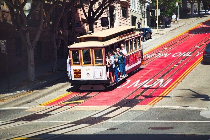 Self-Guided Cable Car City Tour in San Francisco - Powell and Market Turnaround: Quick Photos, Big Payoff